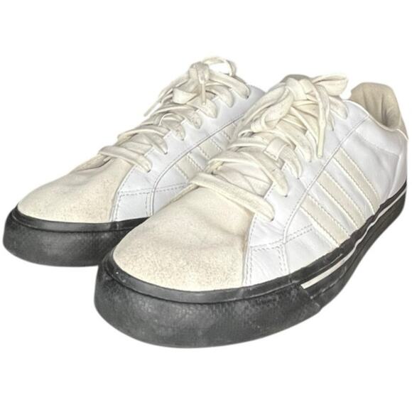 Mens Adidas Matchcourt LYV 029001 Lace-Up Leather Athletic Sneaker Size 13 White - Picture 2 of 6